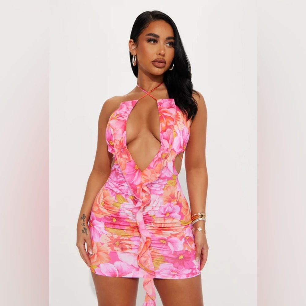 NEW!! Fashion Nova First Class Glam Mini Dress Pink Floral Cutout Halter